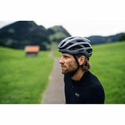Casque Route Abus Air Breaker Argent/Blanc -Fizik Soldes casque route abus airbreaker argent blanc 5