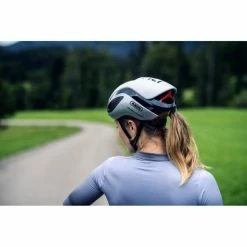 Casque Route Abus Game Changer Argent/Blanc 12 Casque Route Abus Game Changer Argent/Blanc -Fizik Soldes casque route abus game changer argent blanc 4