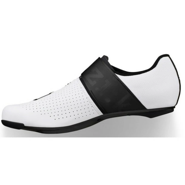 Chaussures Route Fizik Vento Infinito Carbon Noir/Blanc 7 Chaussures Route Fizik Vento Infinito Carbon Noir/Blanc – Image 5